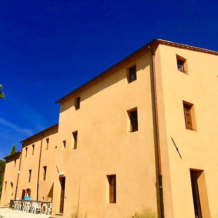 Hostal Badia Altopascio Buitenkant foto