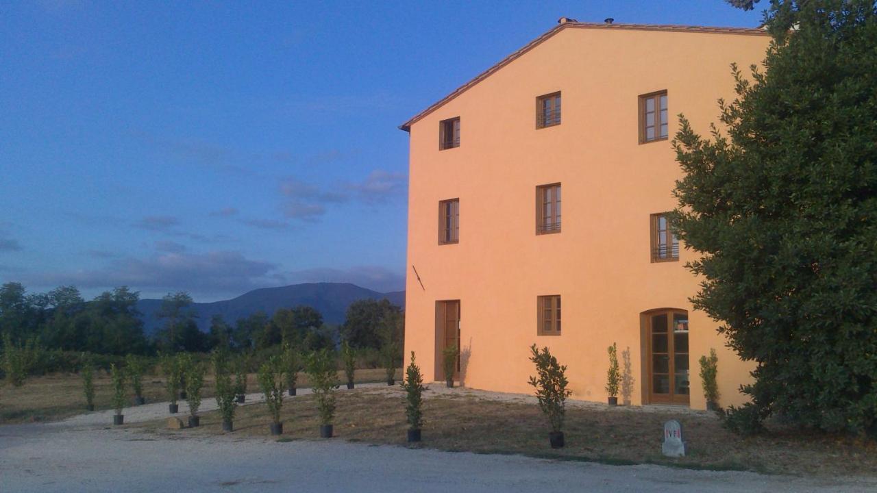 Hostal Badia Altopascio Buitenkant foto